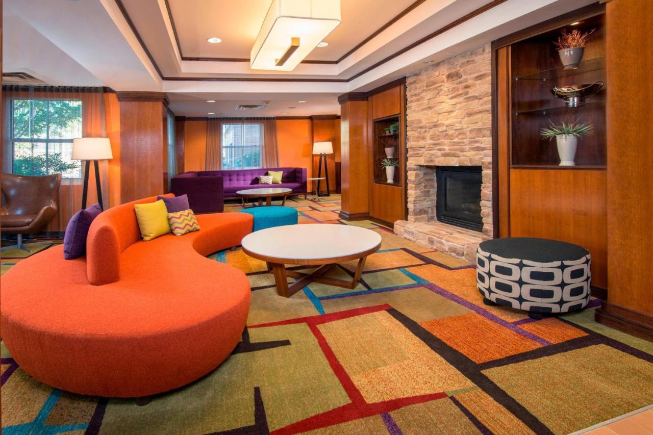 Fairfield Inn & Suites By Marriott Уилямсбърг Екстериор снимка