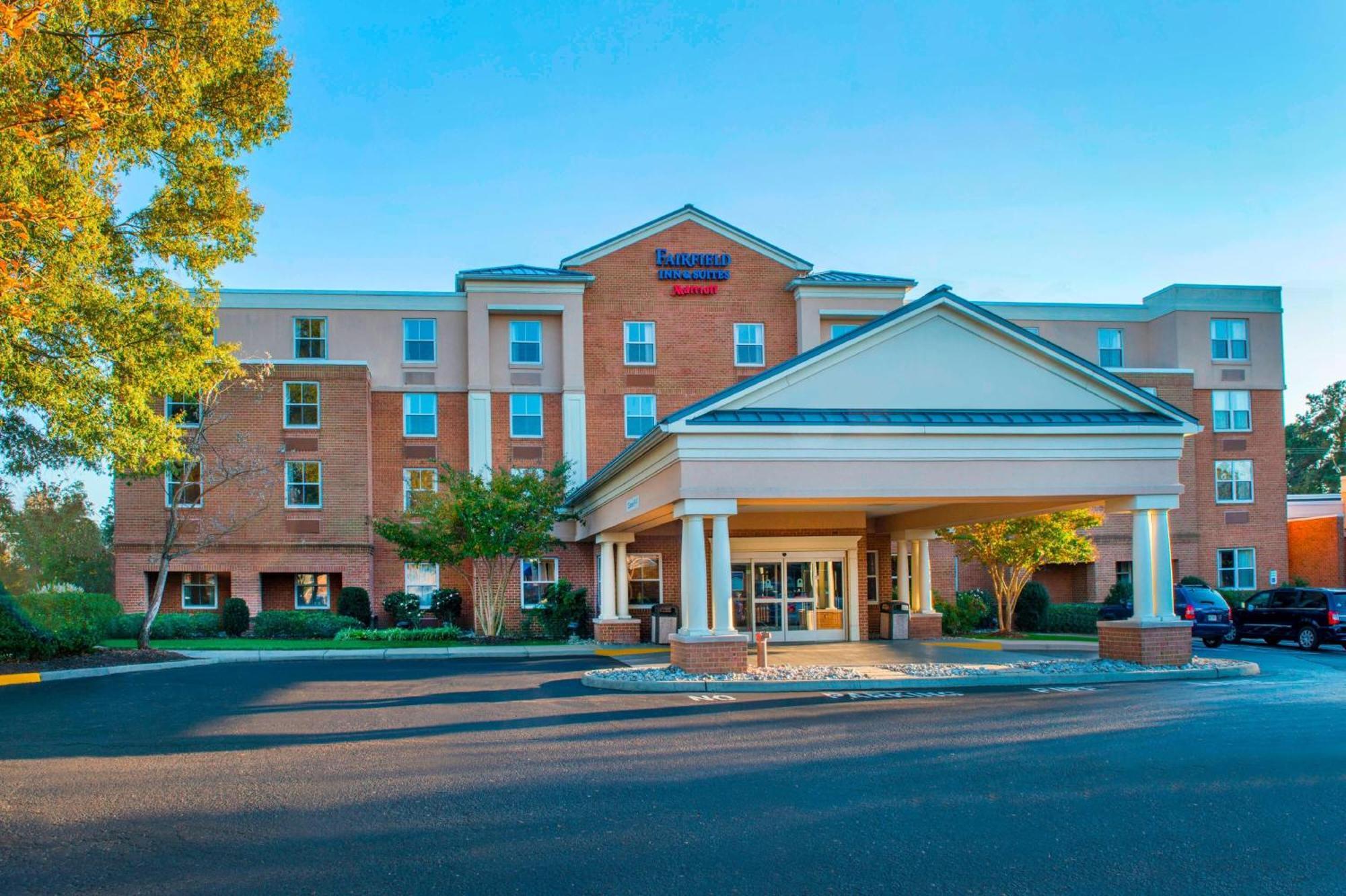 Fairfield Inn & Suites By Marriott Уилямсбърг Екстериор снимка