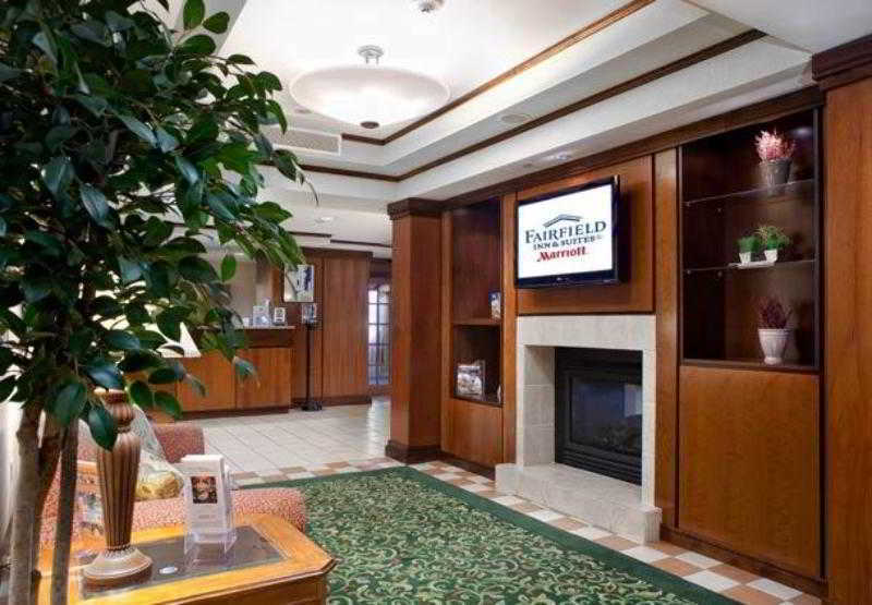Fairfield Inn & Suites By Marriott Уилямсбърг Екстериор снимка